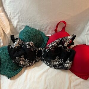 3 very-lightly used bras, perfect to feel extra sexy this holiday season!!!